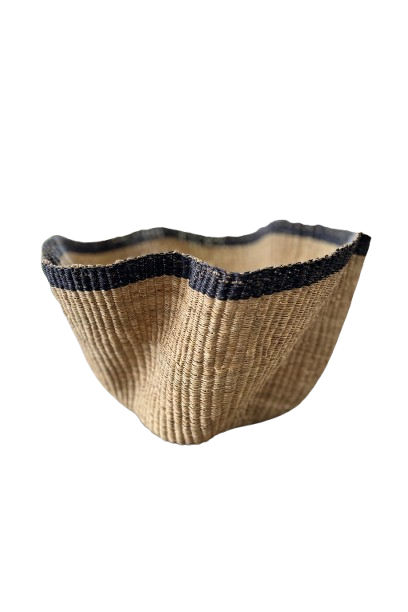 Black Dipped Wavy Basket