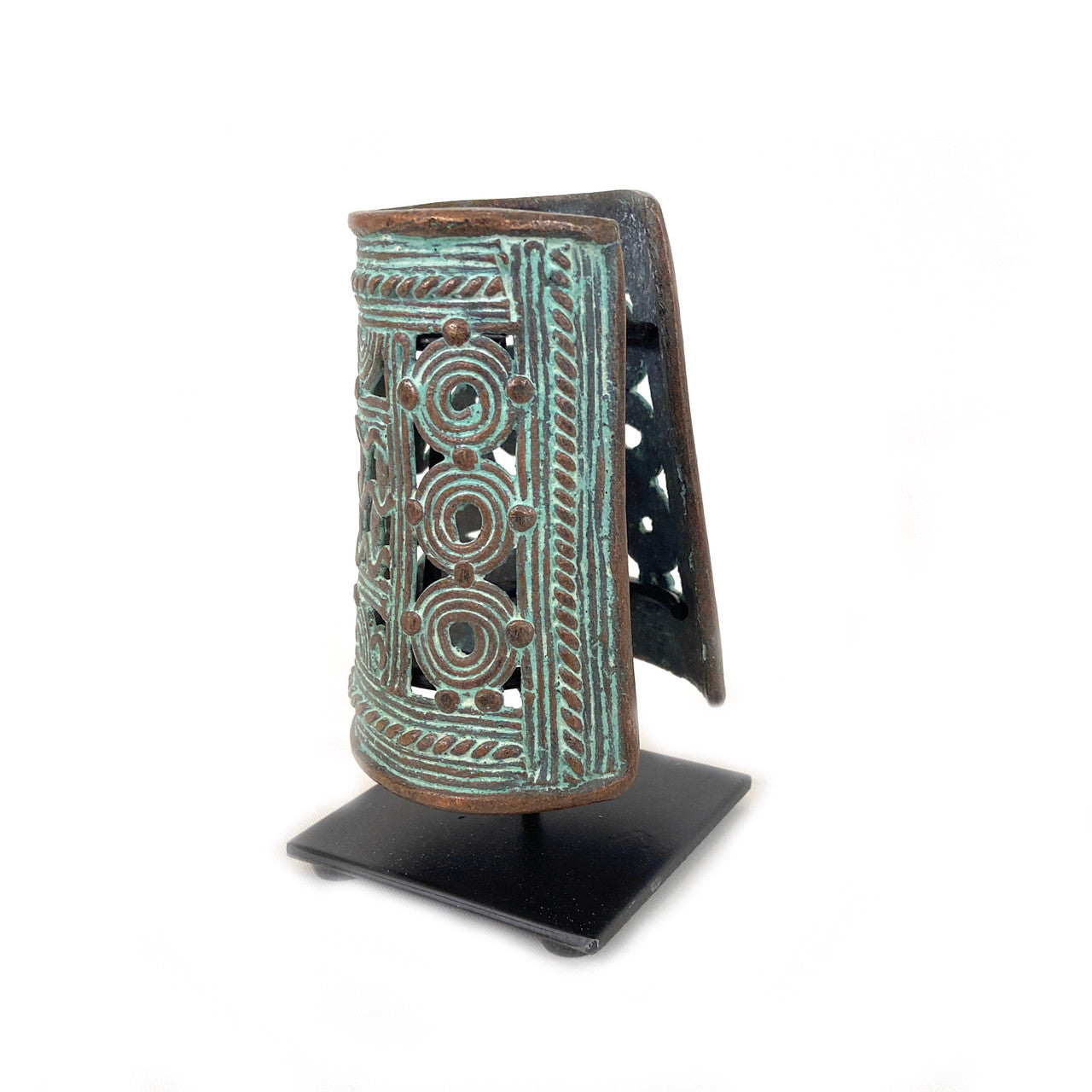 Bridal Bronze Cuff Statue