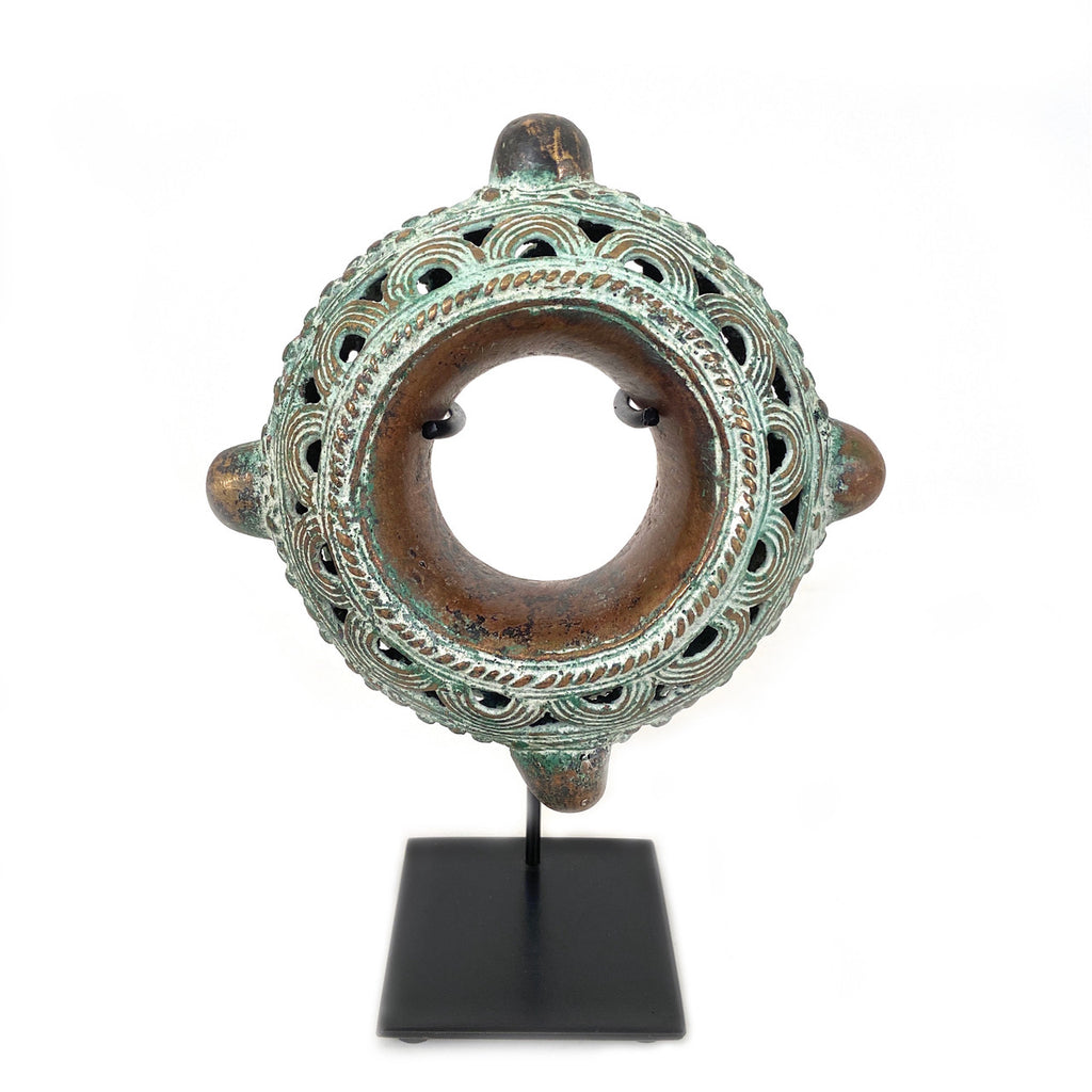 Bridal Bronze Bangle Statue
