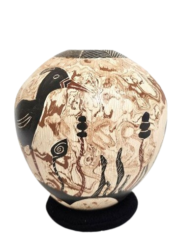 Mata Ortiz Etched Water Birds Pot