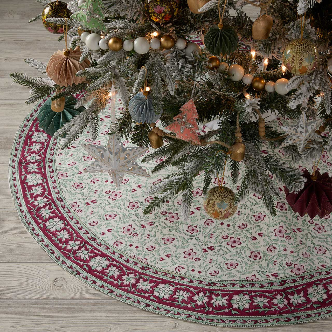 Merry Berry Christmas Tree Skirt