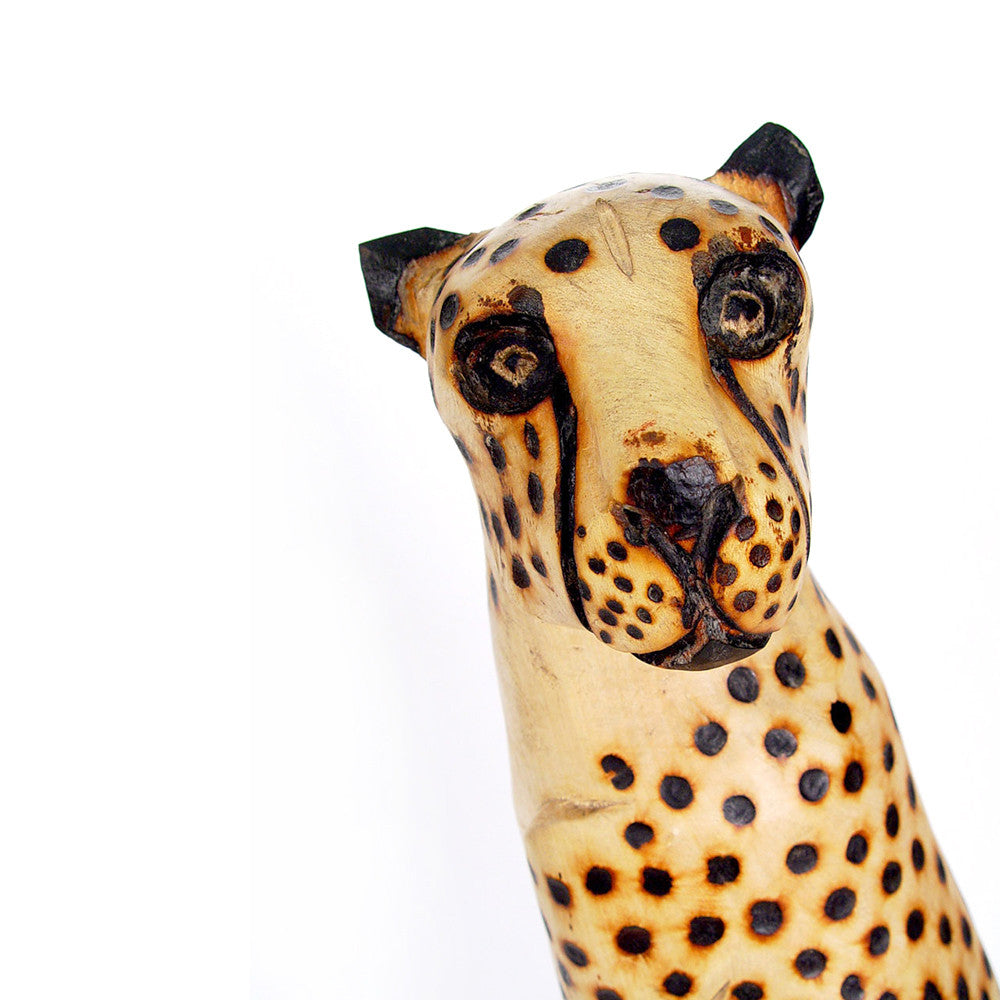 Sitting Cheetah Statue